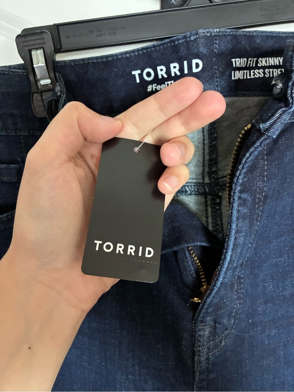 Torrid Limitless Stretch Dark Blue Jean stretches up to three sizes 16-20 NWT - Picture 14 of 16